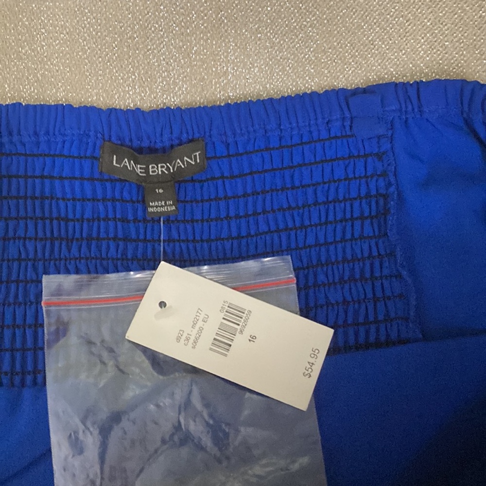 Sleeveless Lane Bryant size 16 top - Picture 3 of 7